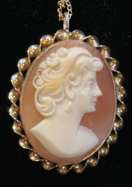 Genuine Cameo 1930s in GOLD, Pin or Pendant
