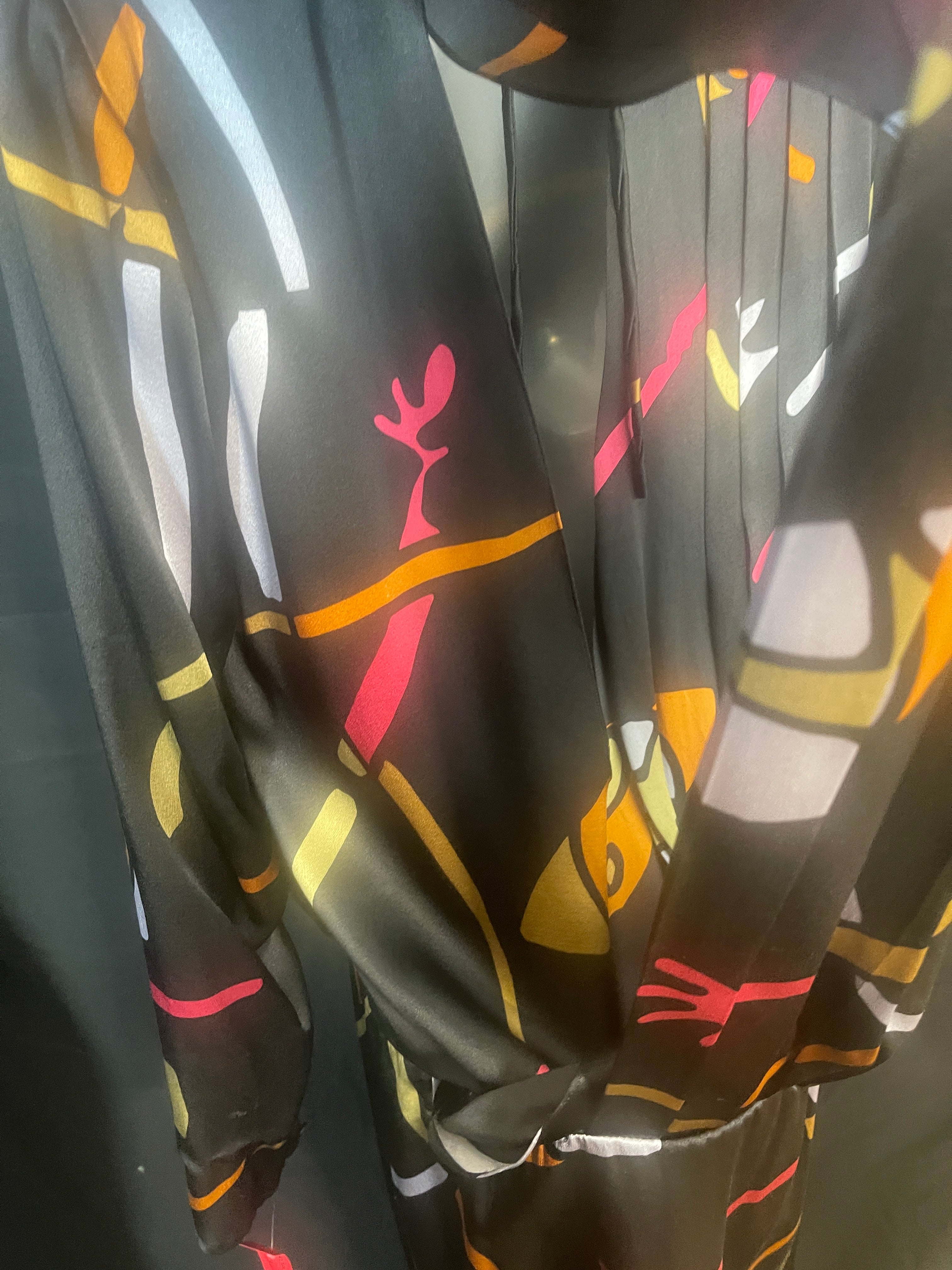 1980s SILK ABSTRACT PRINT Dress by Bobby CHI, Designer Collection