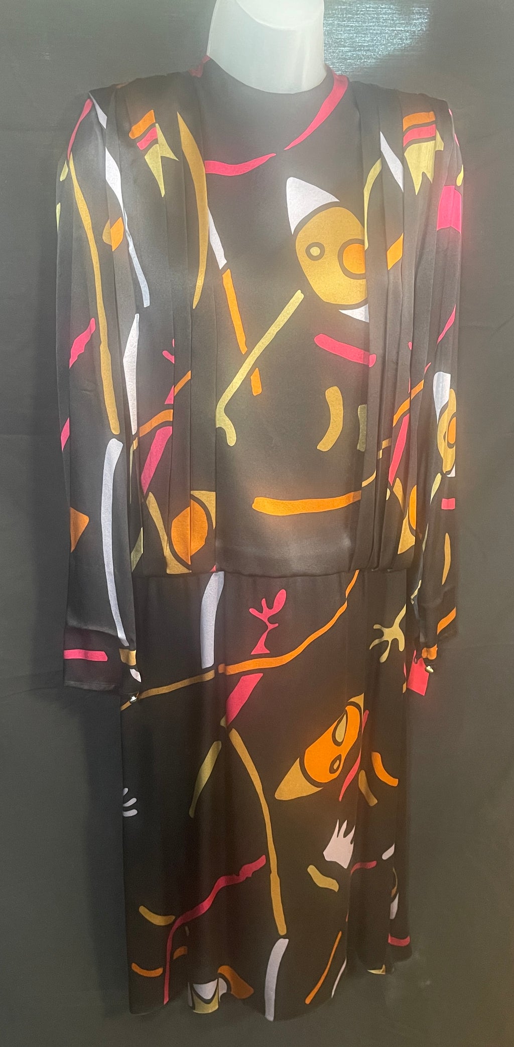 1980s SILK ABSTRACT PRINT Dress by Bobby CHI, Designer Collection