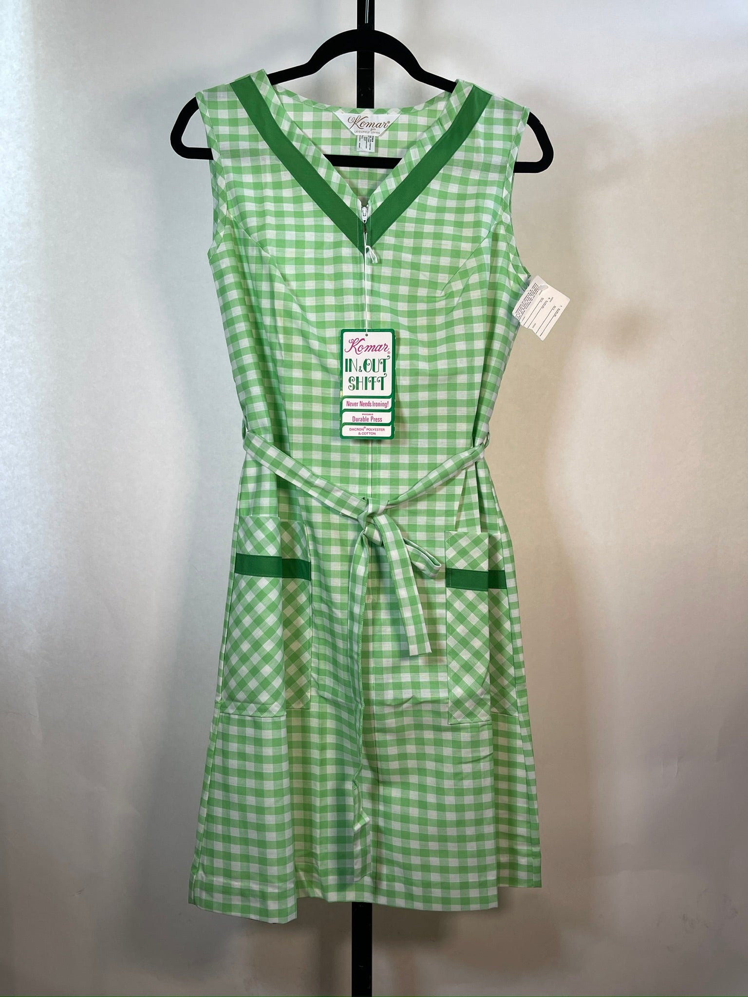 Vtg New OLD STOCK 1970s Shift Dress. CUTE!