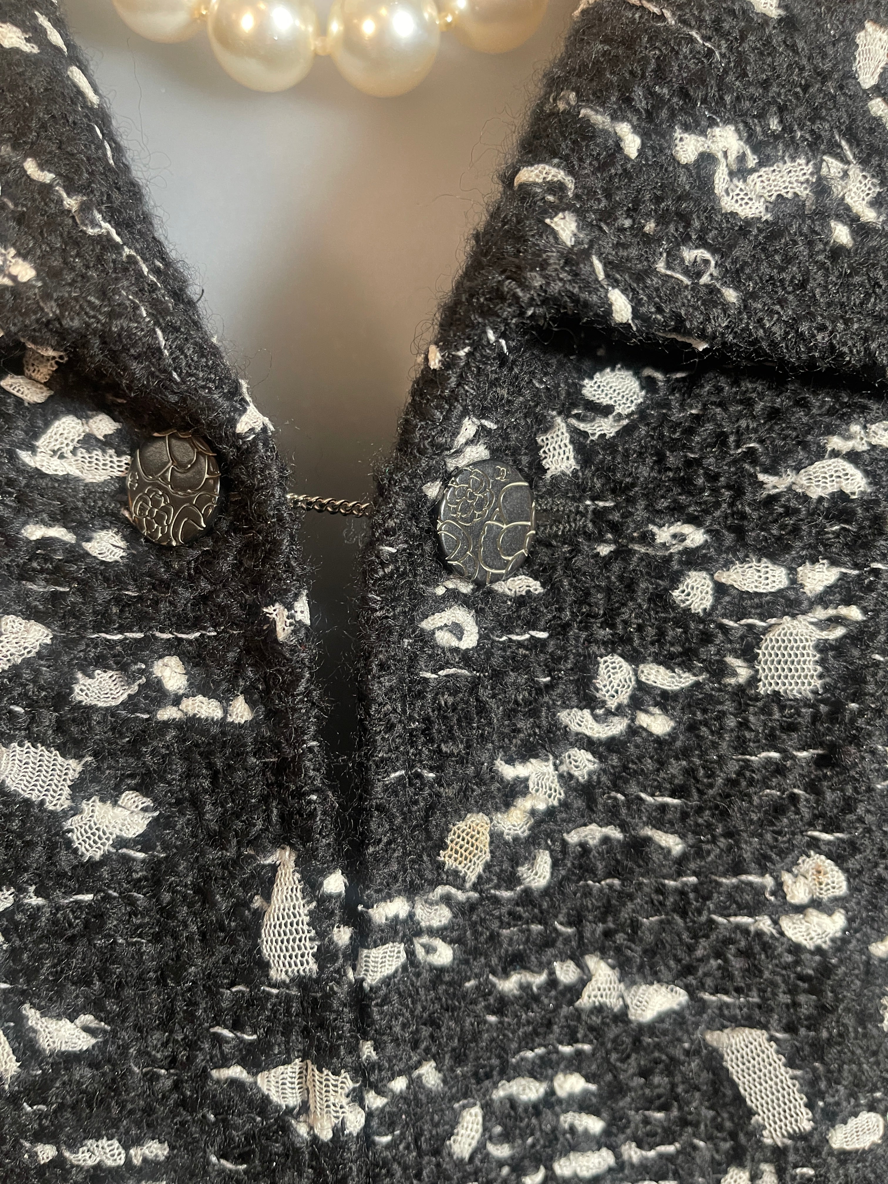 ORIGINAL CHANEL SUIT B & W Nubby Weave Sizes 46, 44