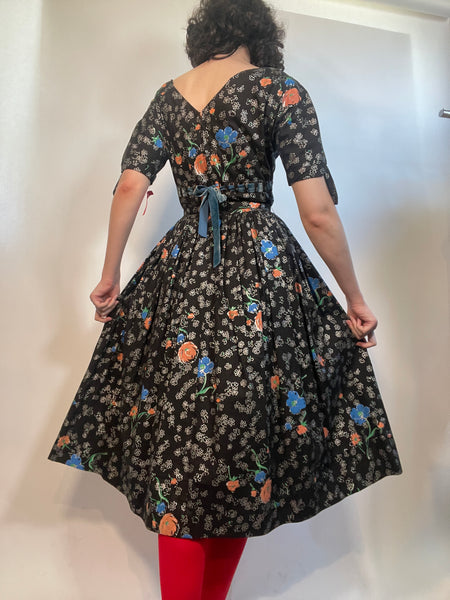 50s Black Cotton Print Fitted Waist Full Skirt  B 36"/W 28"