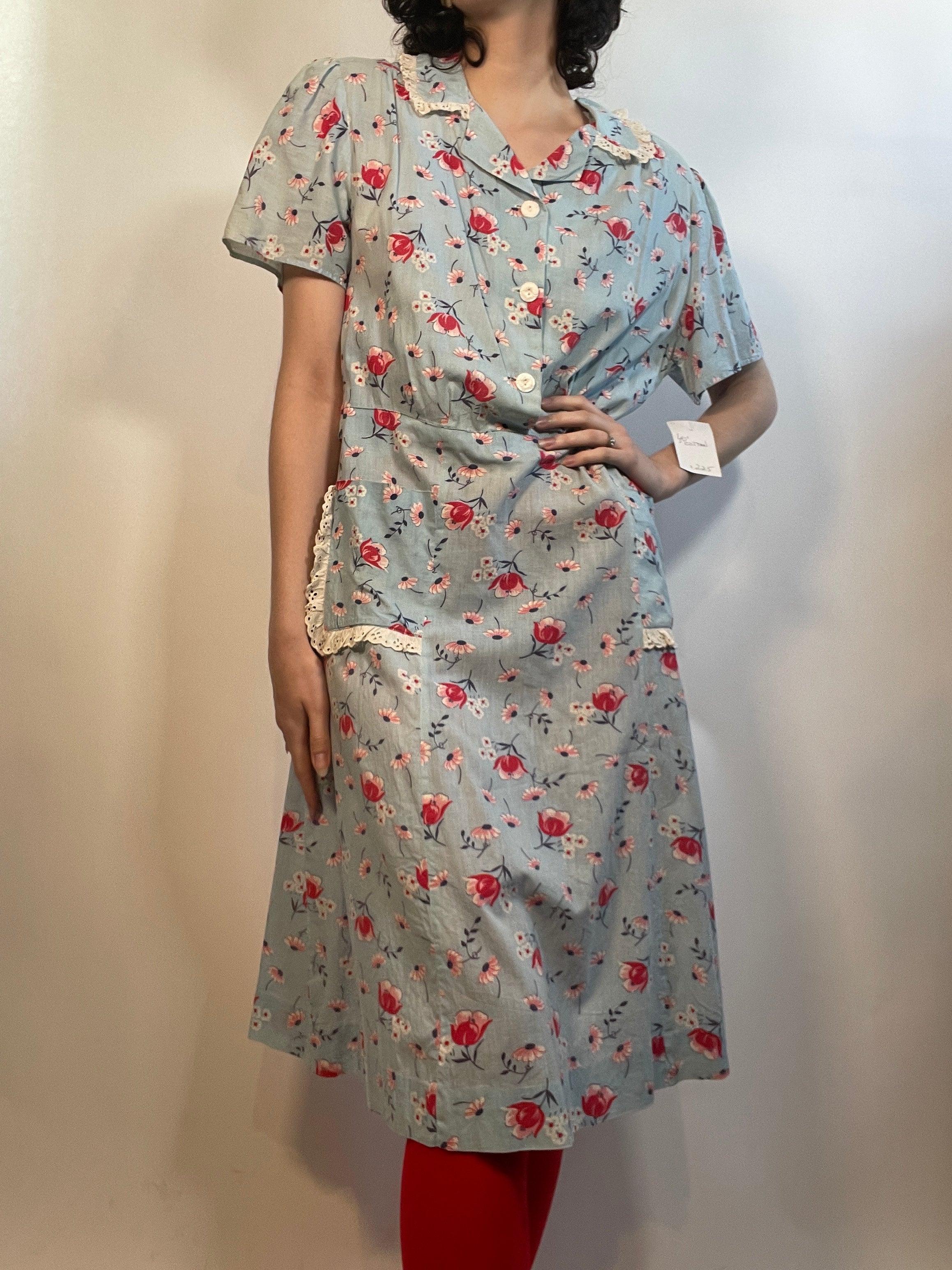 1940s COTTON FLORAL Dress  40"/37"/48"