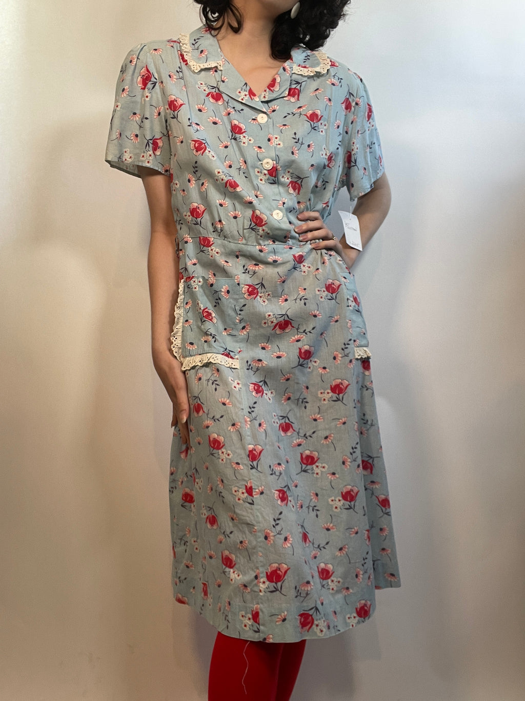 1940s COTTON FLORAL Dress  40"/37"/48"