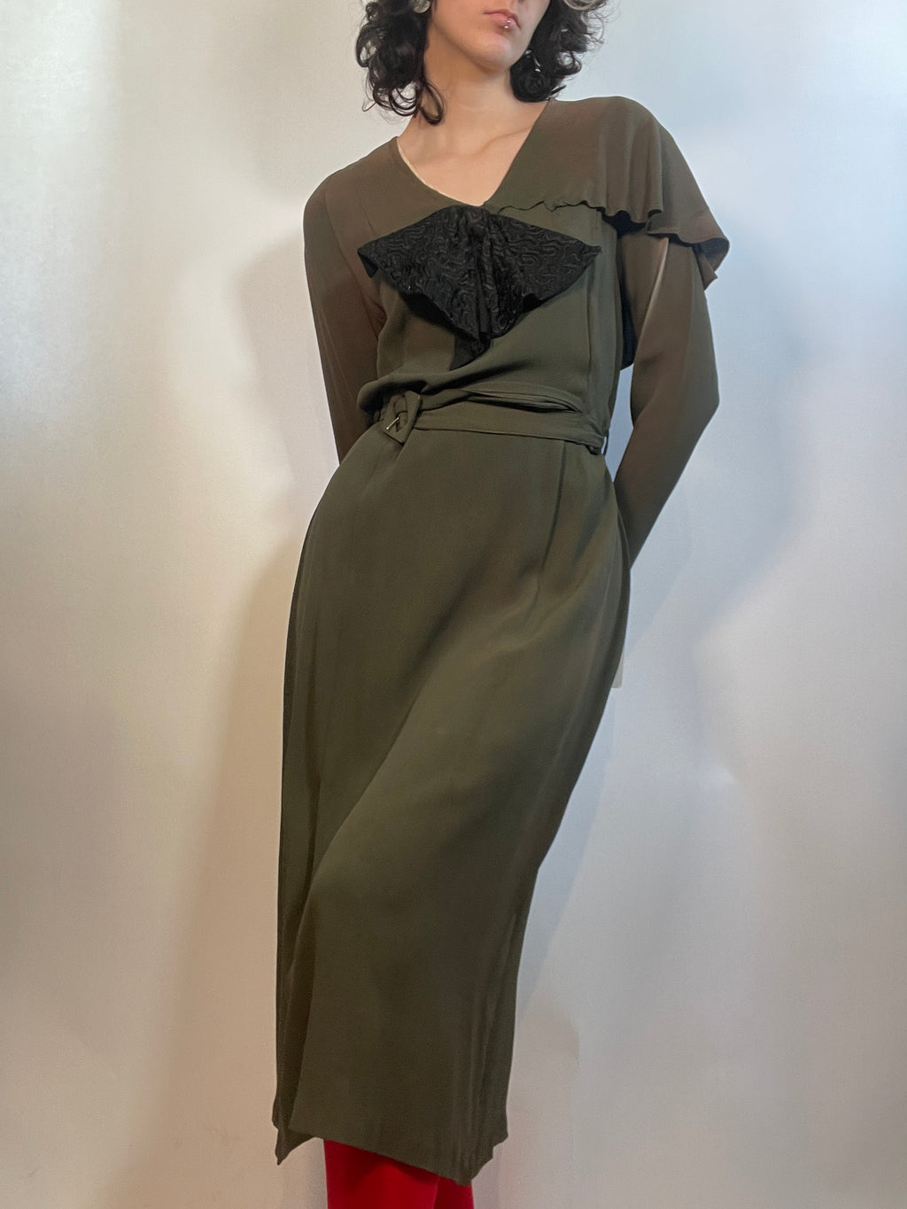 1930s Green Crepe w/Belt, Faded, AS IS