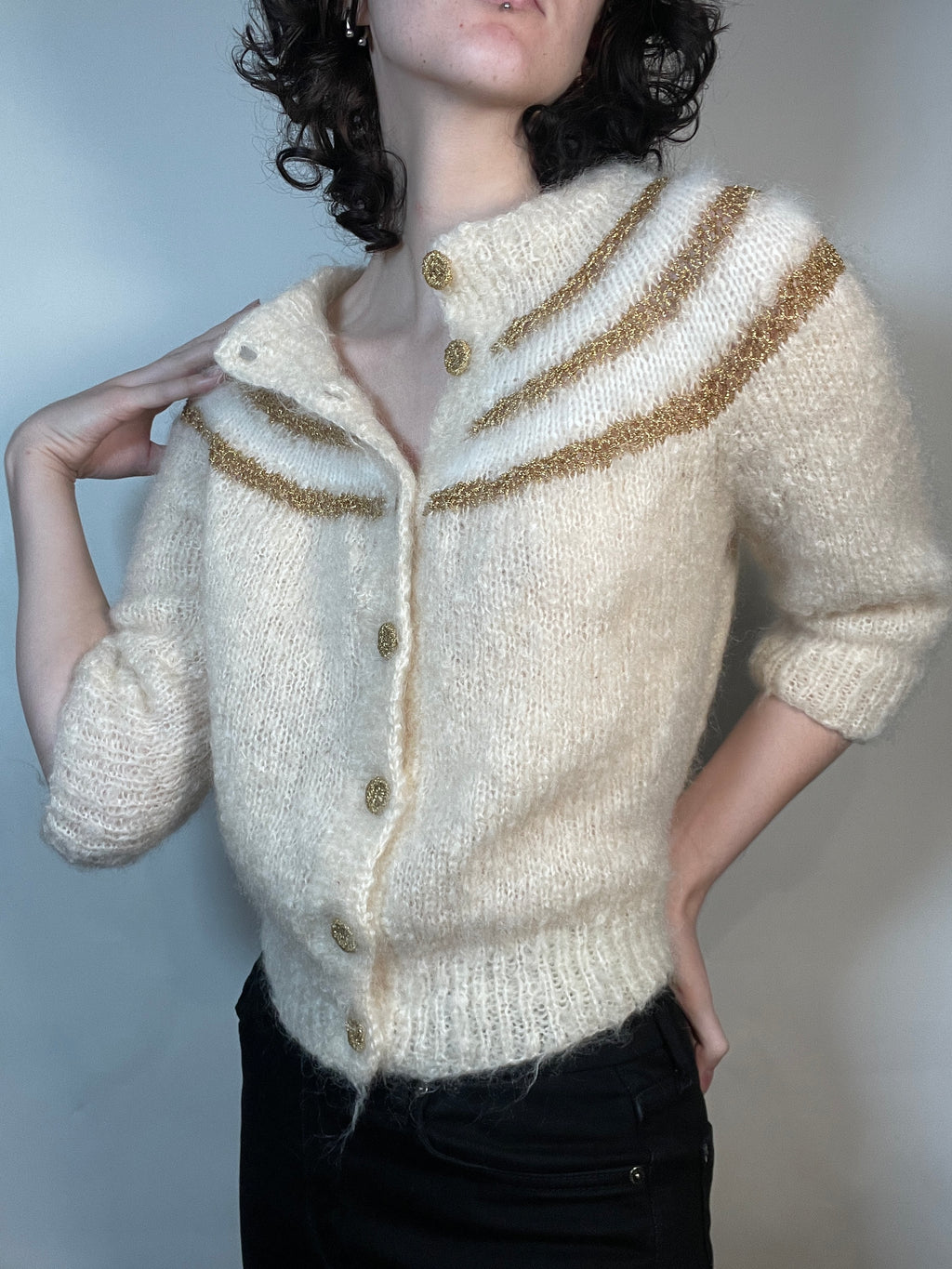 Vtg 60s White MOHAIR & GOLD Cardigan