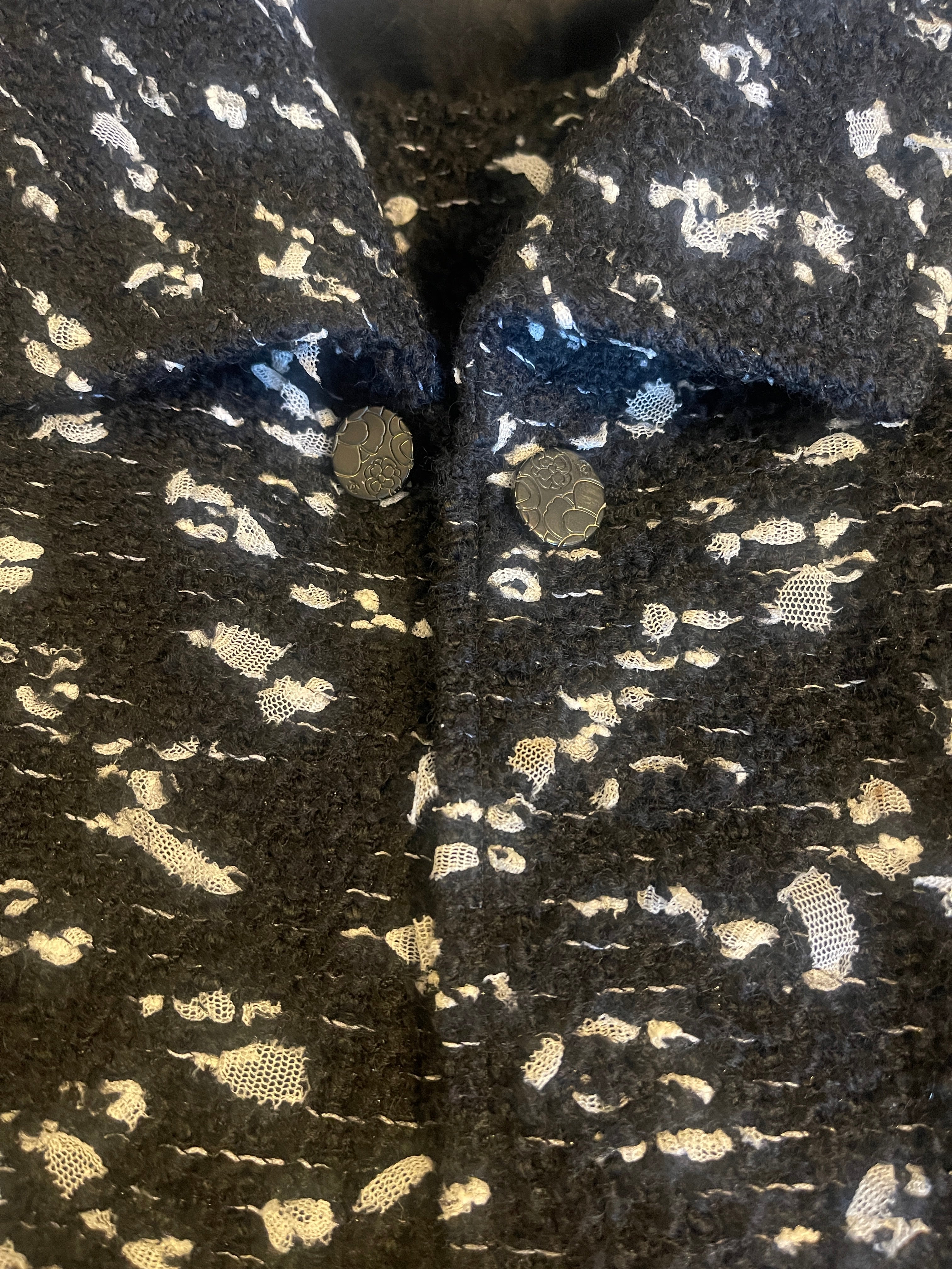 CHANEL SUIT Black & White Nubby Tweed Euro Size 46 2 piece