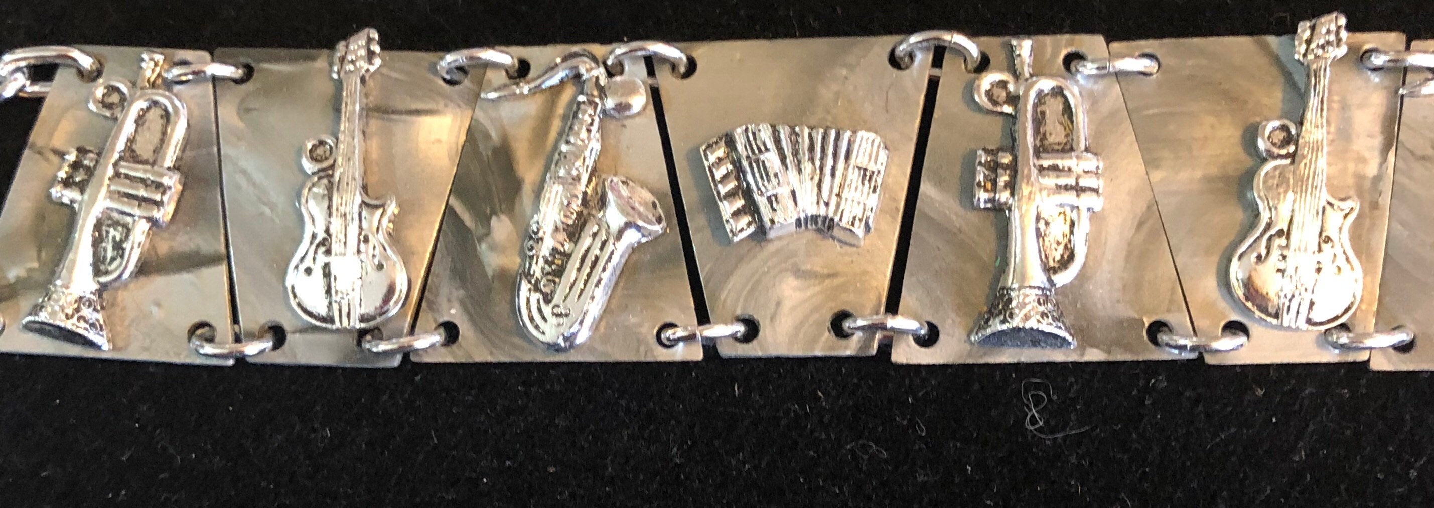 1950s Musical Instruments LUCITE Bracelet Big Band Swing Dancers