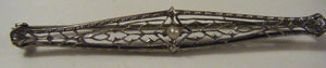 Pretty 14 White Gold Filigree Bar Pin with Pearl, c.1910