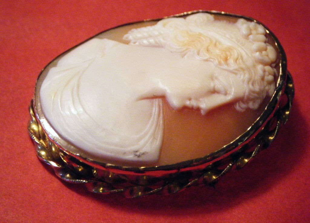 Quality Hand Carved Shell Cameo Pin/Brooch, Classic Profile PIN or PENDANT