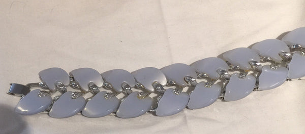 50s Claudette Lucite Links Bracelet Baby Blue 7.5" long