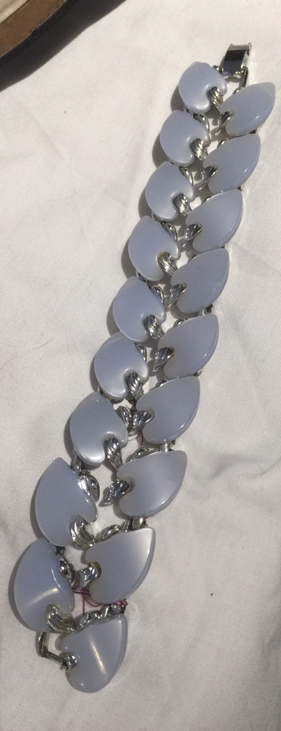 50s Claudette Lucite Links Bracelet Baby Blue 7.5" long