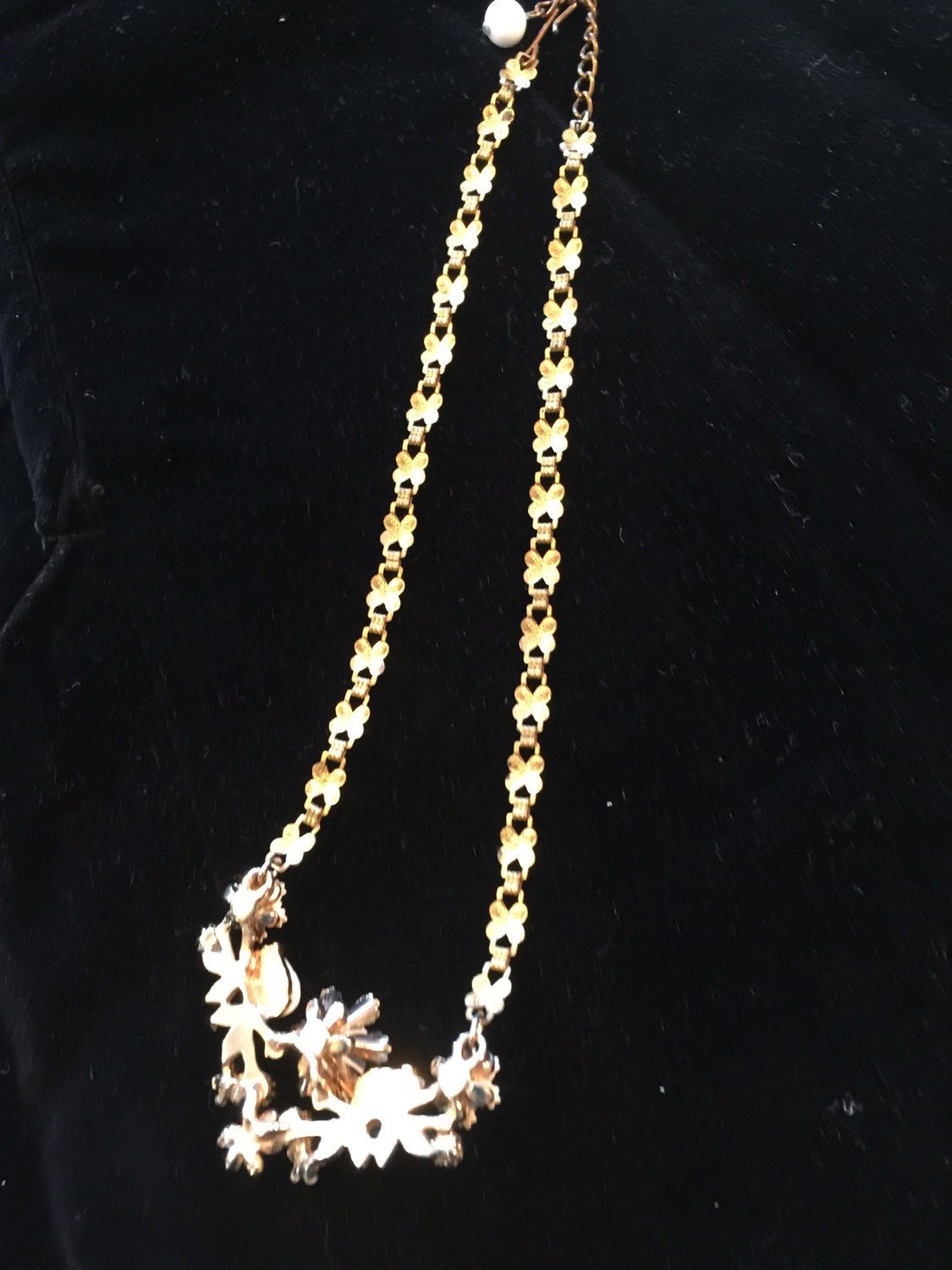 Vtg Pretty Floral Necklace Bridal Fancy