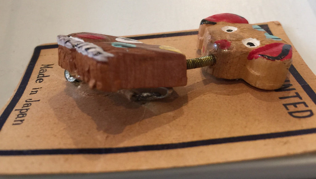 1930's TREMBLER Dog Pin Hand Painted Japan