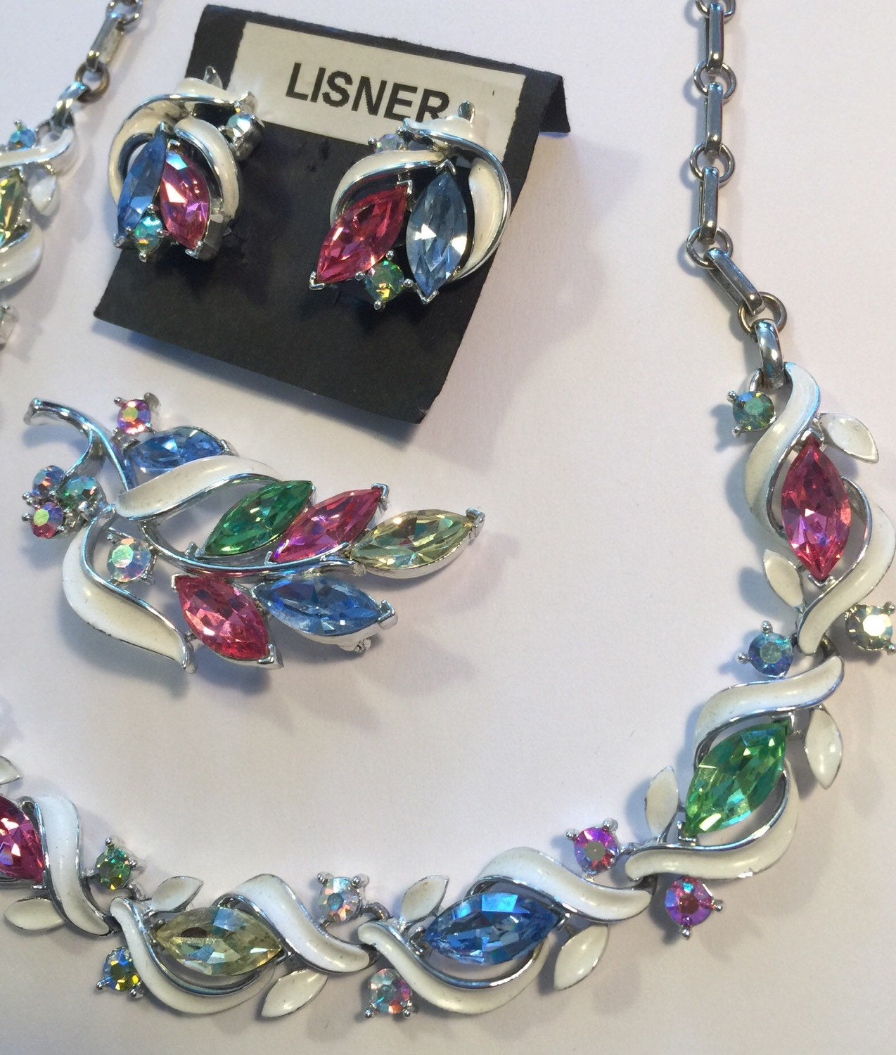 LISNER SET Necklace Earrings Pin 1950's