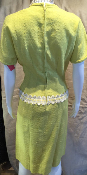 Bright Yellow Fitted 50's Dress 36-28-40