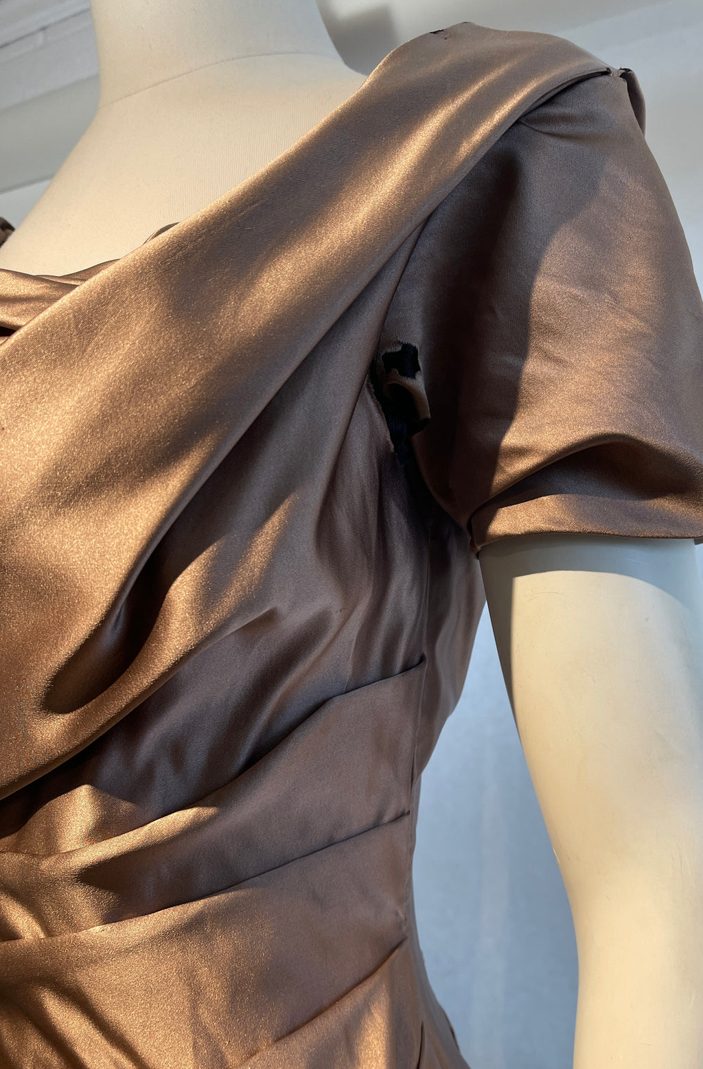 CEIL CHAPMAN Silk Dress