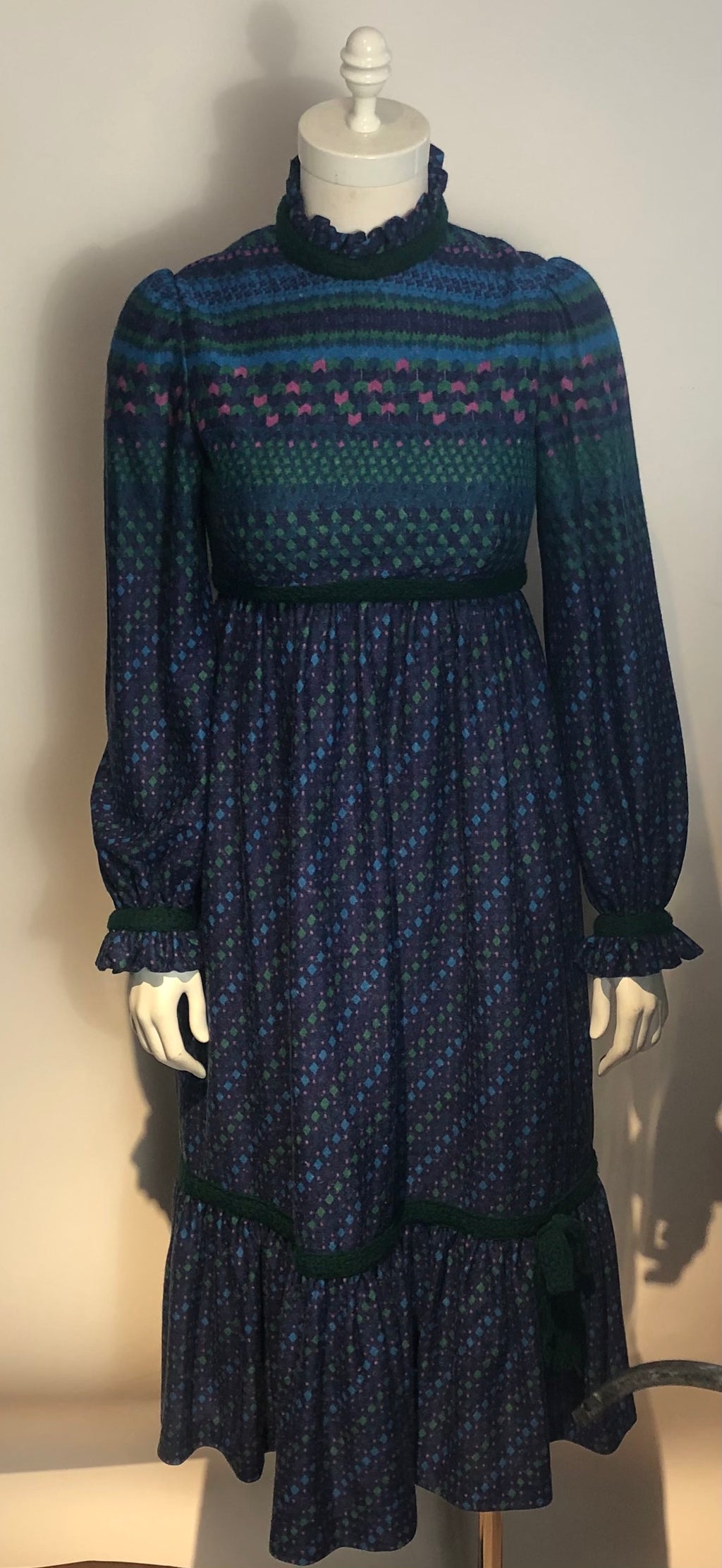 1970s MIGNON DRESS Wool Challis Lined Boho Hippy