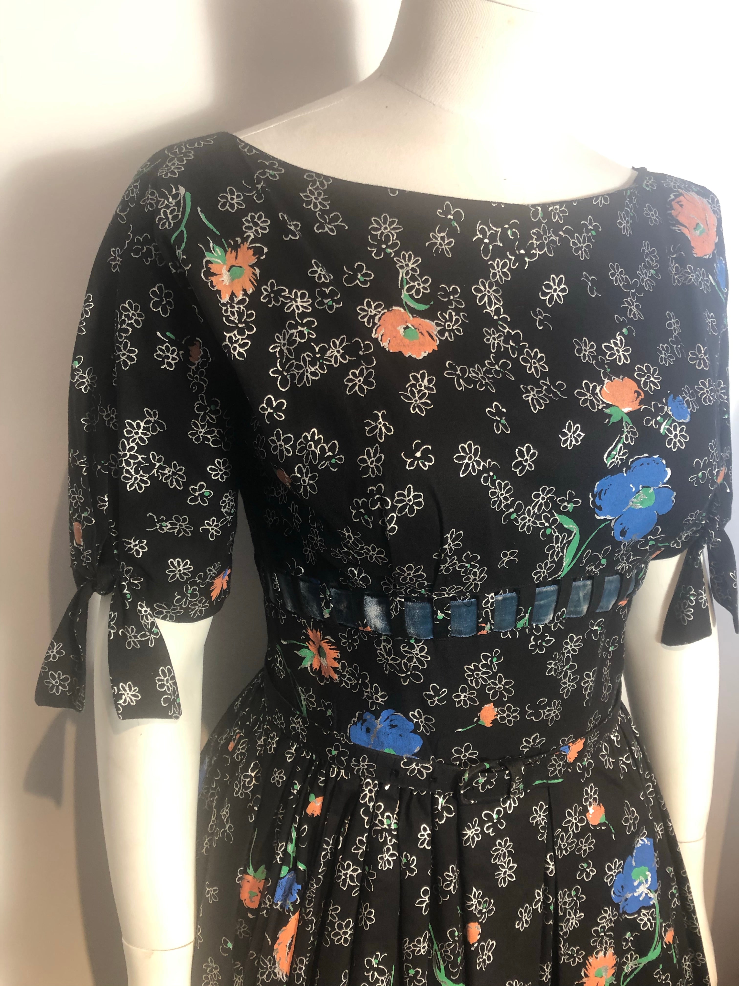 Vtg 1950s Black Floral Cotton Rockabilly Dress Full Skirt